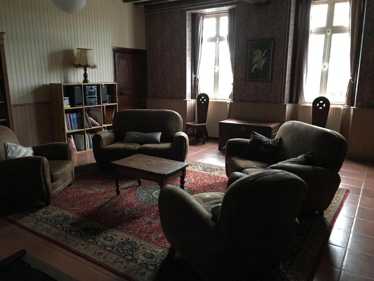 Le Logis Des Quatre Puits Bed & Breakfast Neuvicq-Montguyon Dış mekan fotoğraf